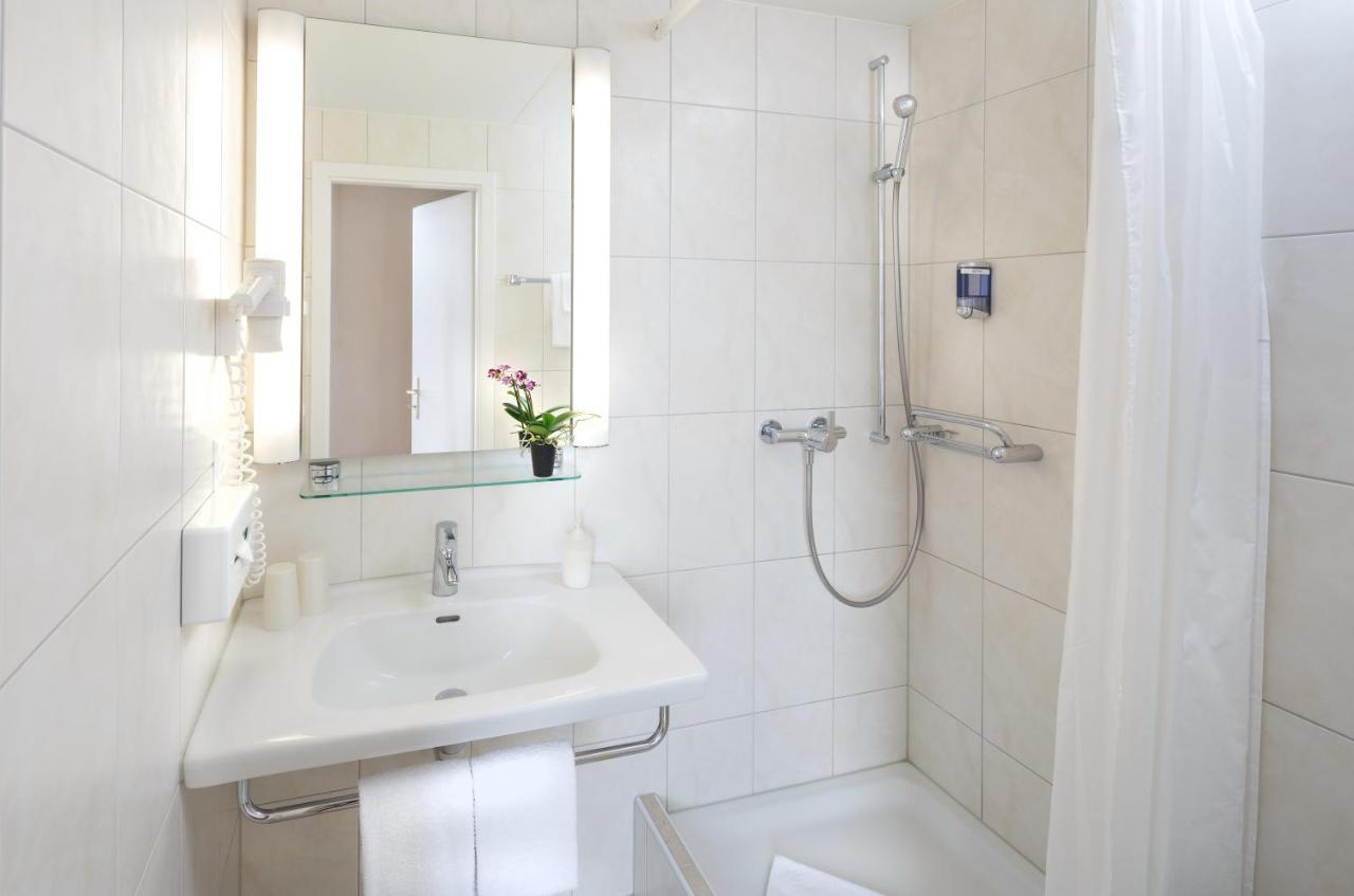 Hotel Landgasthof Schoenbuehl Szoba fotó