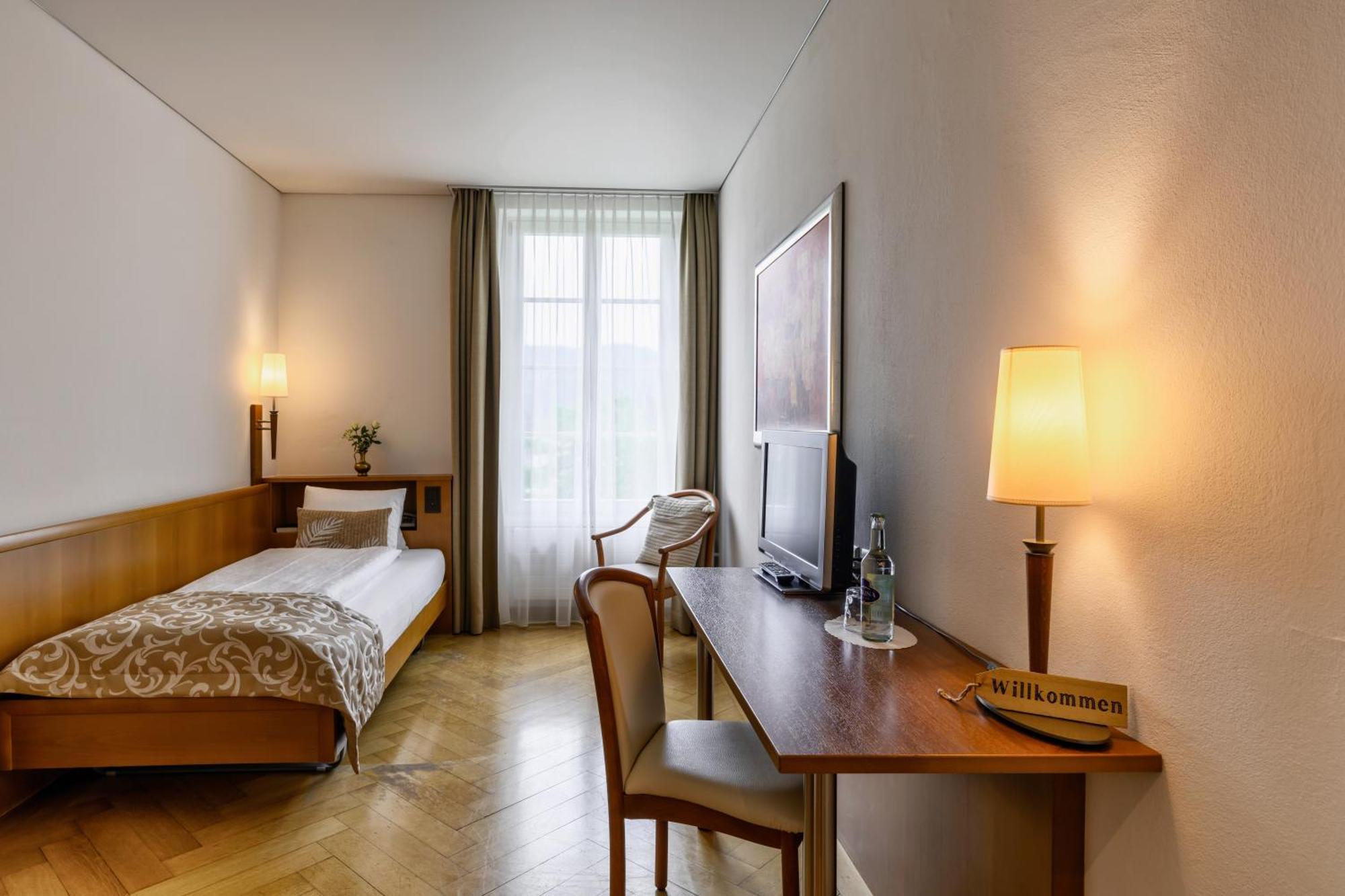 Hotel Landgasthof Schoenbuehl Kültér fotó