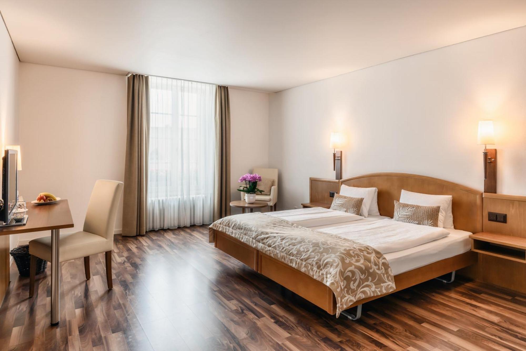 Hotel Landgasthof Schoenbuehl Kültér fotó